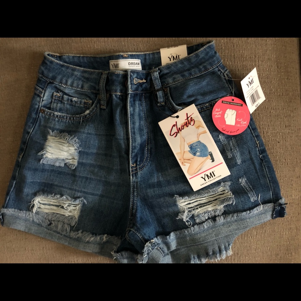 YMI wanna betta butt jean shorts